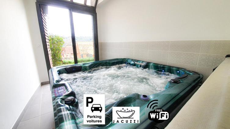Villa Belle Vue Avec Jacuzzi Privatif Sarlat-la-Canéda Exterior foto